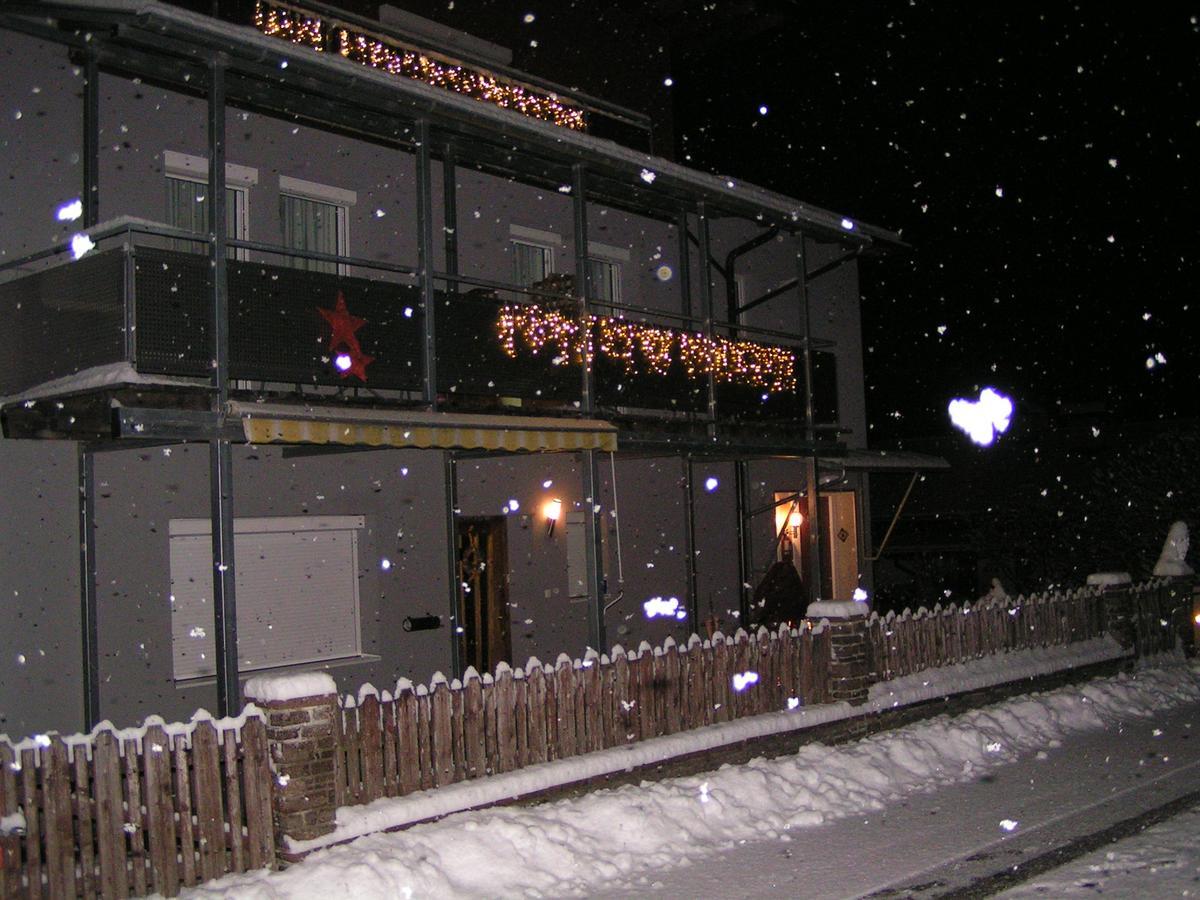 מלון סטמס Gastehaus Possard מראה חיצוני תמונה